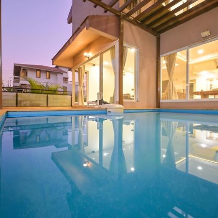 Tiki Tropics Villa โลนาวาลา ภายนอก รูปภาพ